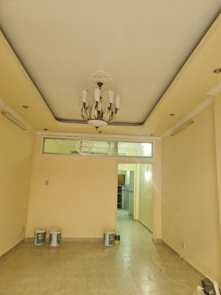 Bán nhà phường Diên Hồng