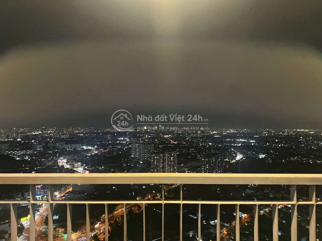 Chính chủ bán nhanh căn 75m2, View Landmark 81, Chỉ 3.4 tỷ, Sổ hồng