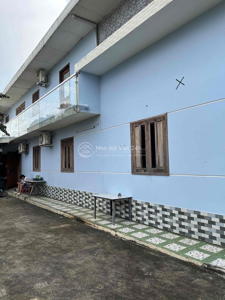 Bán gấp nhà:4,3( nở hậu 12)x37,1lầu công nhận 300m2,Long Thạnh Mỹ,Q9