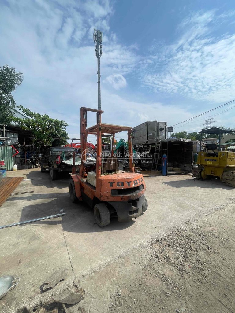 Cho thuê mặt tiền đường Võ Trần chí Liên liên hệ chính chủ