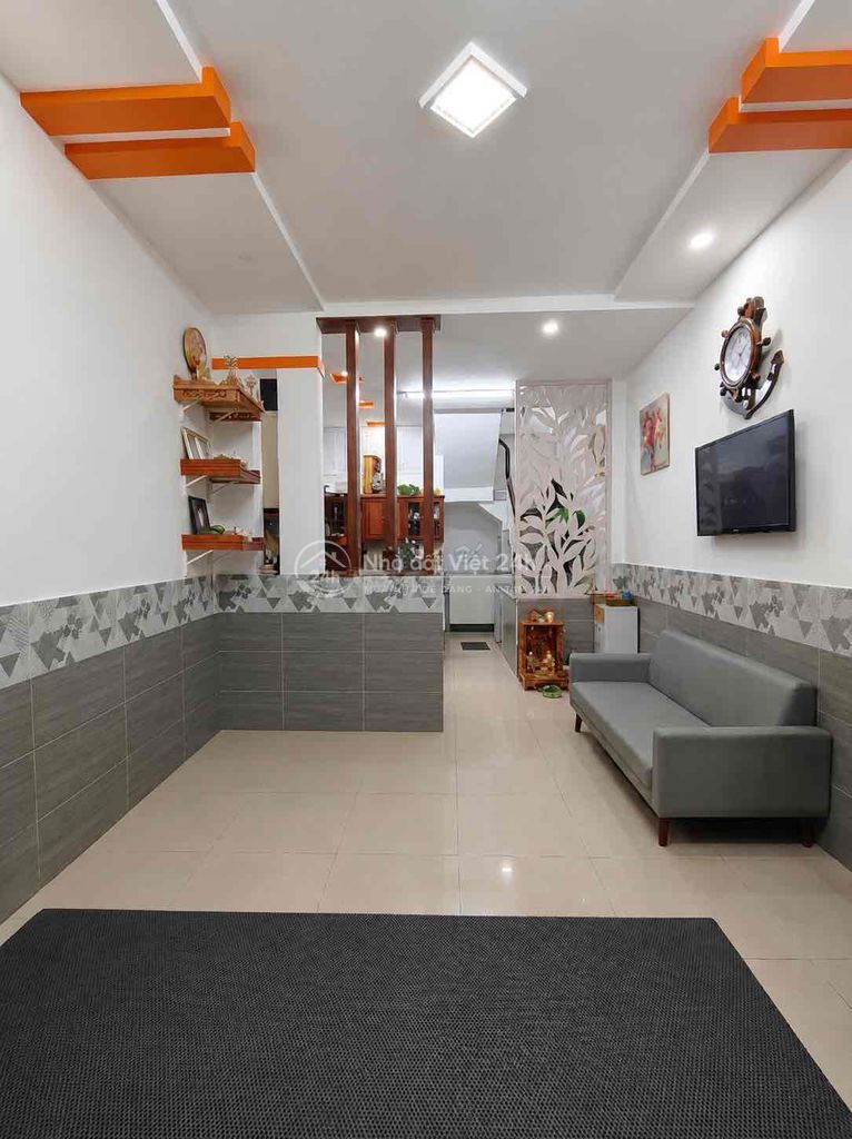 BÁN NHÀ TRUNG TÂM 3 THÁNG 2 – HẺM 6M THÔNG HÀN HẢI NGUYÊN 40M2 .