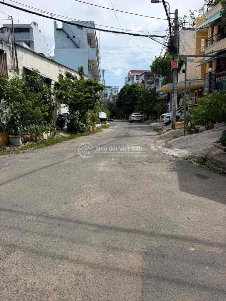 4x15,7 (62M2) Hẻm Xe Hơi 7M Tô Hiệu Tân Phú Hoàn Công Đủ