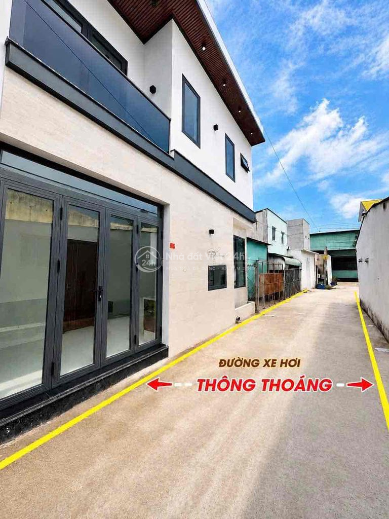 bán nhà lầu sát bờ kè siêu đẹp phường bửu long.