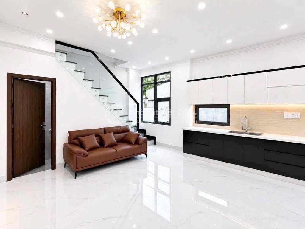 bán nhà lầu sát bờ kè siêu đẹp phường bửu long.