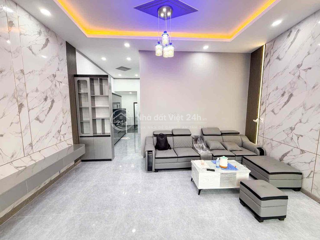 bán nhà lầu phường tân vạn 2ty7 hoàn công