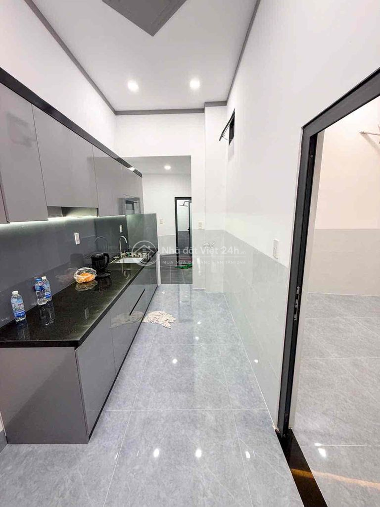 bán nhà lầu phường tân vạn 2ty7 hoàn công