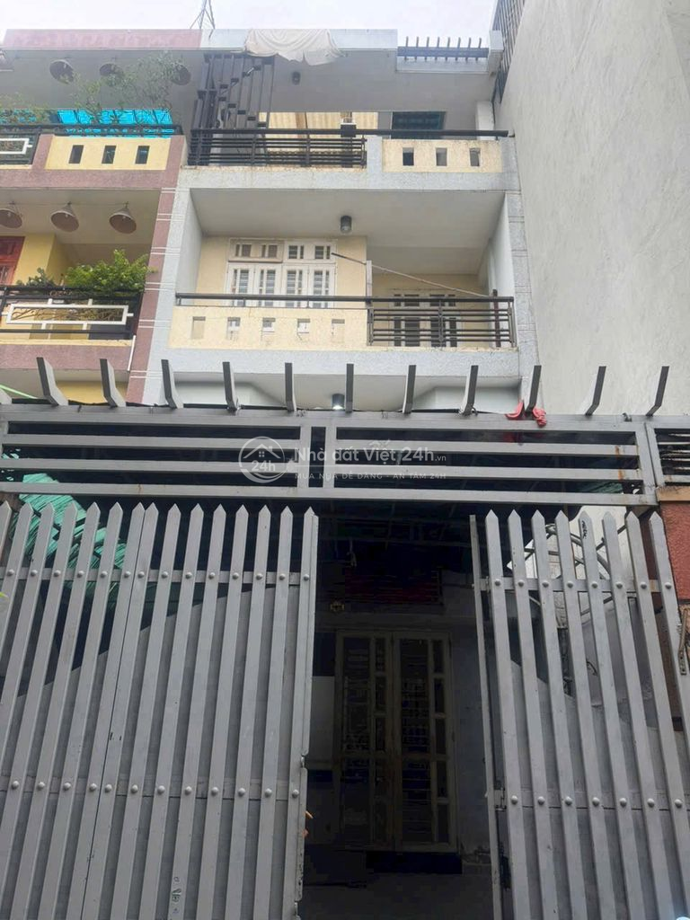 Kẹt bank, bán gấp nhà trục 7m Lê Đức Thọ, DT 5.2x23m, 3 lầu, 9.7 tỷ TL