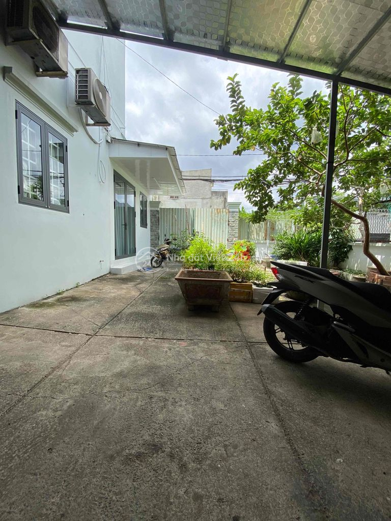 BÁN NHÀ VƯỜN 1400M2 ĐƯỜNG 36 BẾN ĐÒ LINH ĐÔNG