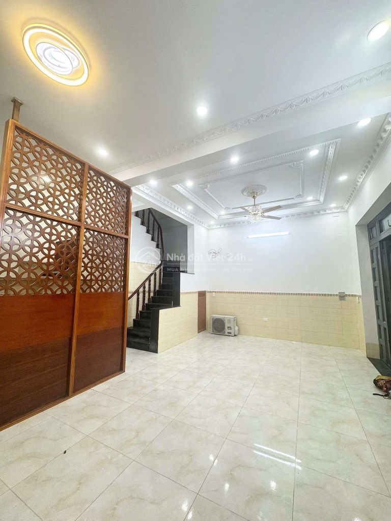 NHÀ 2 MẶT TIỀN - GẦN CHỢ HIỆP BÌNH - 3 TẦNG - 75M2, 4PN - 8,19 TỶ