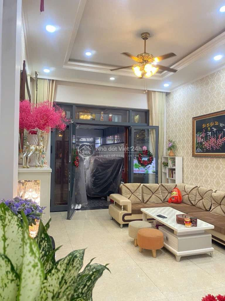 NHÀ ĐƯỜNG OTO TRÁNH - GẦN VẠN PHÚC CITY - 3 TẦNG - 123M2, 4PN ,5WC