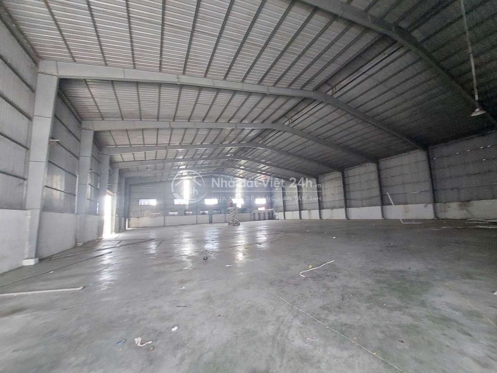 Cho thuê kho xưởng 2000m2.Trong cụm CN đồng nai.Ql 51Gần công ty VeĐan