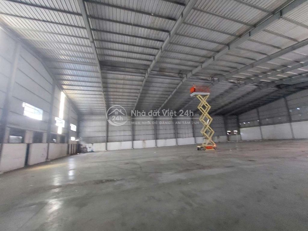Cho thuê kho xưởng 2000m2.Trong cụm CN đồng nai.Ql 51Gần công ty VeĐan