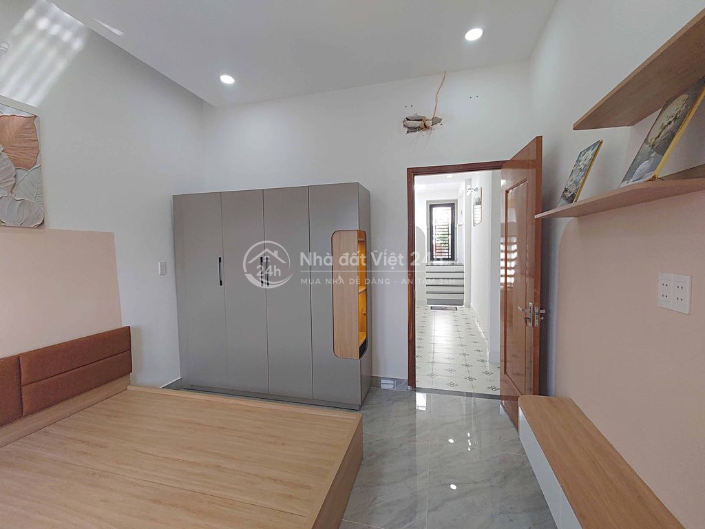 HẺM 6M ĐƯỜNG SỐ 3 NGAY LÊ TRỌNG TẤN