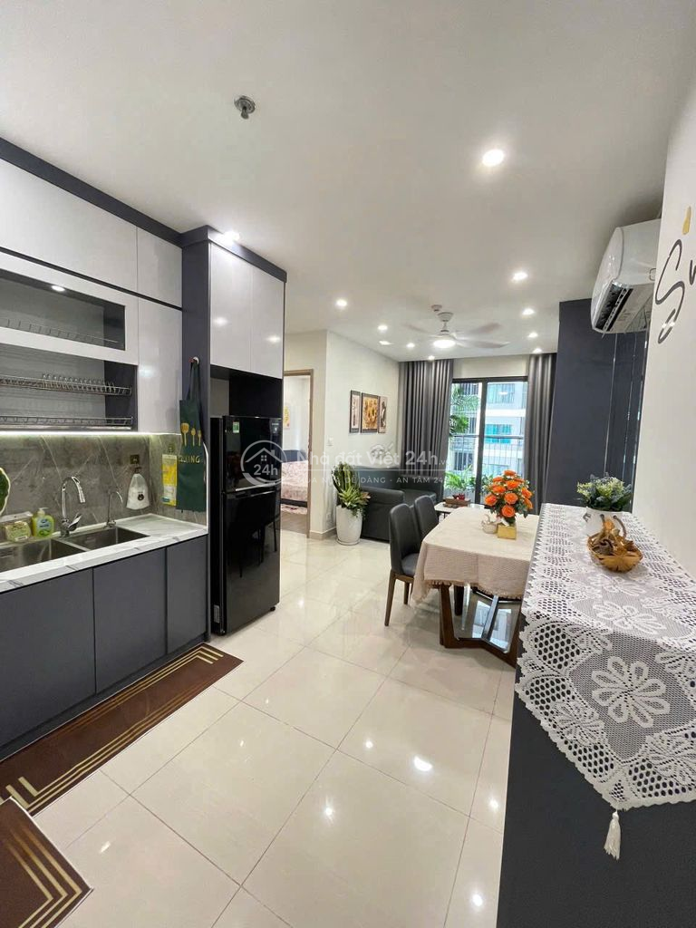Bán nhanh căn 2n1wc , 55m , giá 3,45t , đủ đồ tại Vinhomes Smart City
