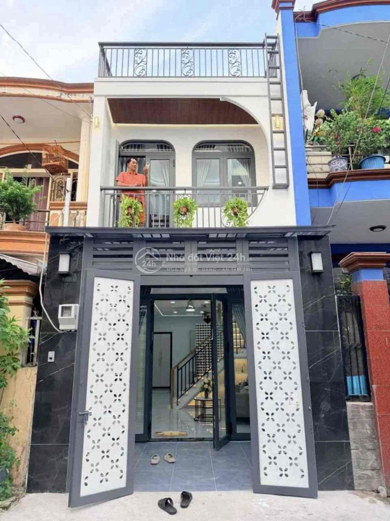 THỐNG NHẤT GÒ VẤP |NHÀ ĐẸP 2 TẦNG HXH |CÓ PN DƯỚI TRỆT |NHỈNH 5 TỶ