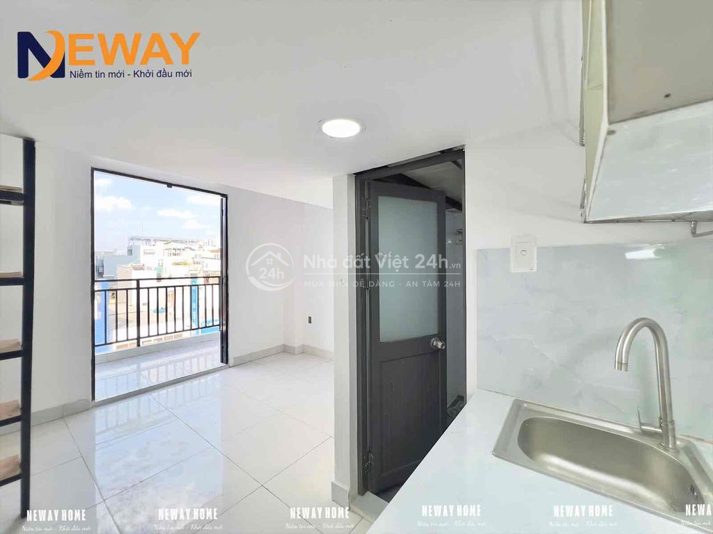 Khai trương nhà mới xây mặt tiền đường có thang máy gần ĐH KHTN, Q1