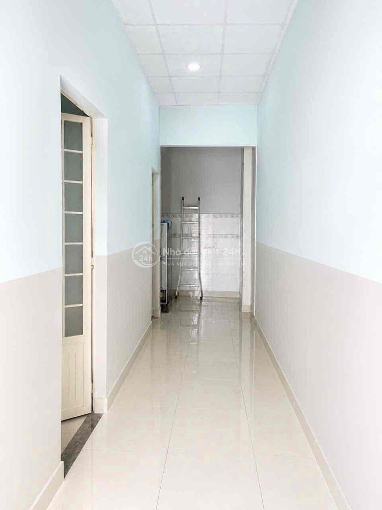Nhà Nguyên Căn 2 Phòng Ngủ - ngay Ngã Tư Thủ Đức - P . Hiệp Phú