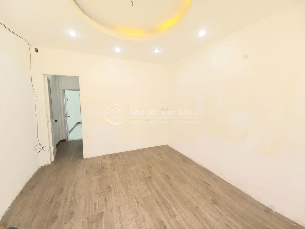 Nhà 1 trệt hẻm xe hơi Nguyễn Xí (Gần Trường THPT Thanh Đa)