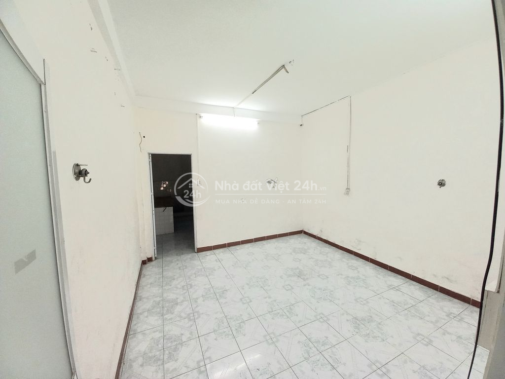 Nhà 1 trệt hẻm xe hơi Nguyễn Xí (Gần Trường THPT Thanh Đa)