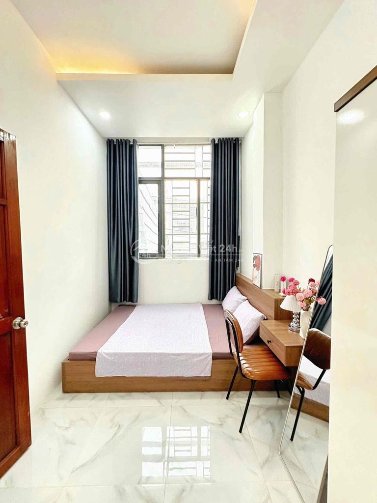  Đúng Giá - Cho Thuê 2PN Đường Bạch Đằng, Bình Thạnh ngã 4 Hàng xanh