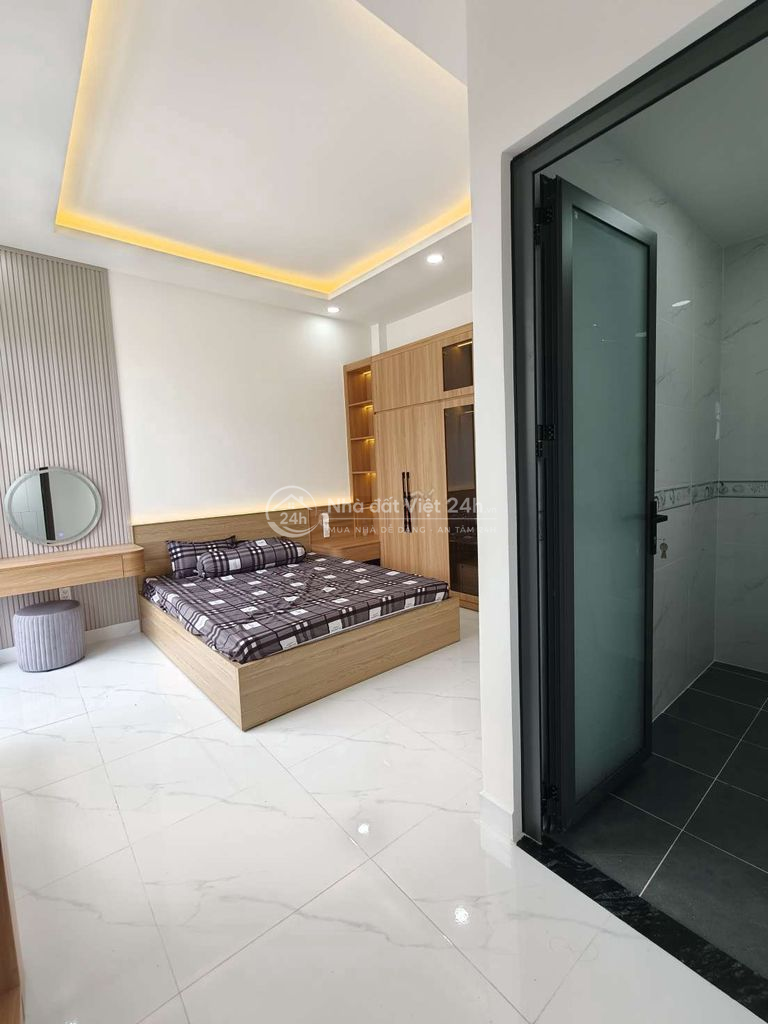 NHÀ 3 LẦU MỚI HOÀN THIỆN HẺM 861 TRẦN XUÂN SOẠN.