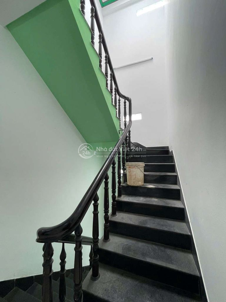 Bán Gấp Giảm 7 tỷ- Mặt tiền đường Lý Nam Đế Phước Ling Nha Trang