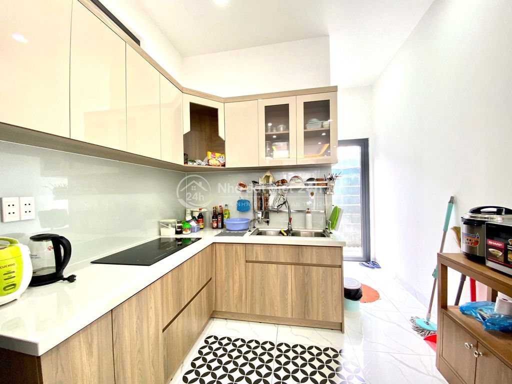 Cho thuê nhà nguyên căn full nội thất cao cấp