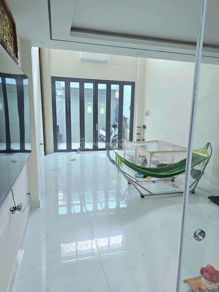 Nhà Phố SHR Xây 3 Tầng Thuộc KDC An sương Nguyễn Văn Quá