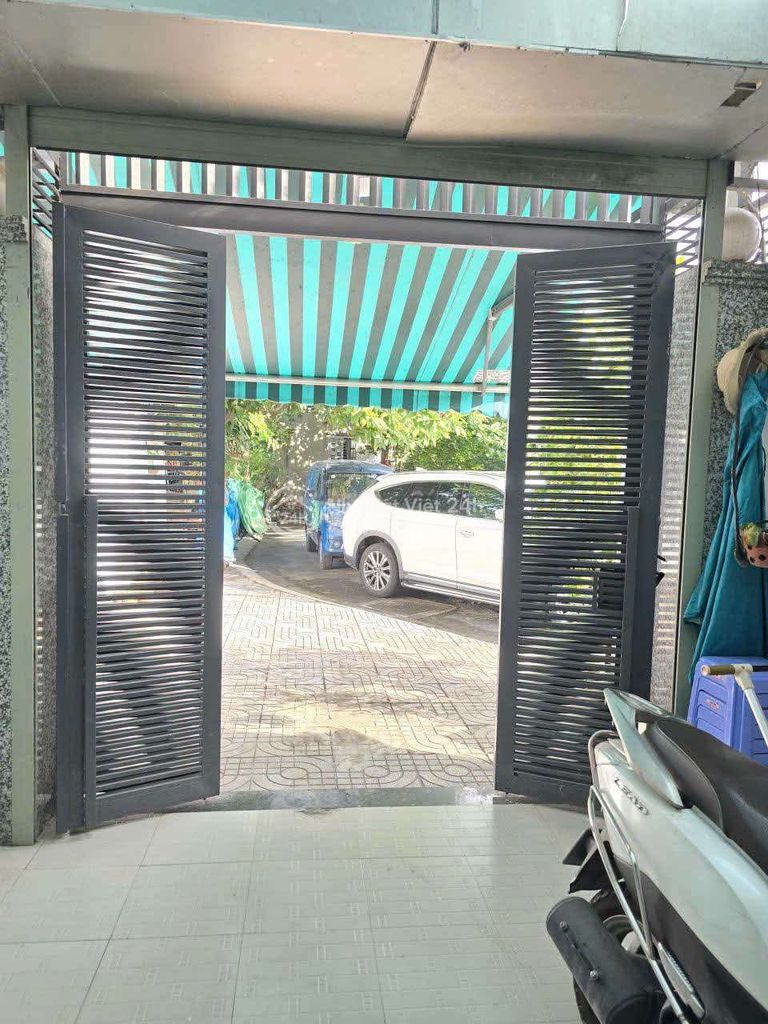 Nhà Phố SHR Xây 3 Tầng Thuộc KDC An sương Nguyễn Văn Quá