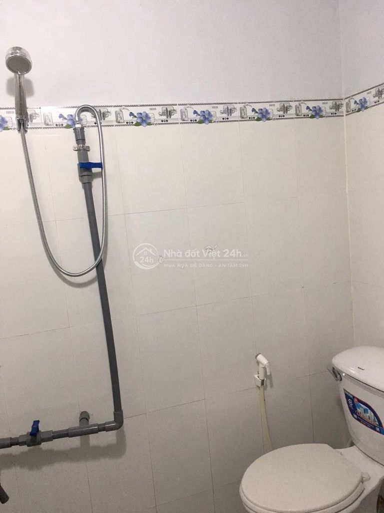 Phòng trọ đông thành rộng rãi sạch sẽ thoáng mát an ninh  có máy lạnh