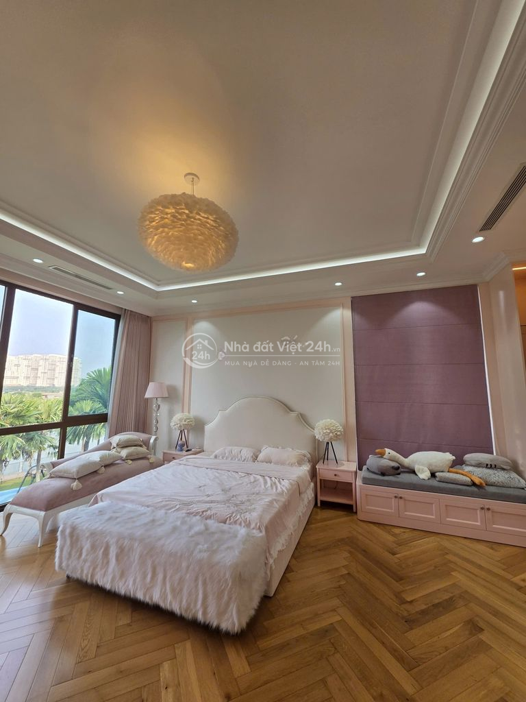 Biệt thự đơn lập view sông Lavila Derio full nội thất cao cấp