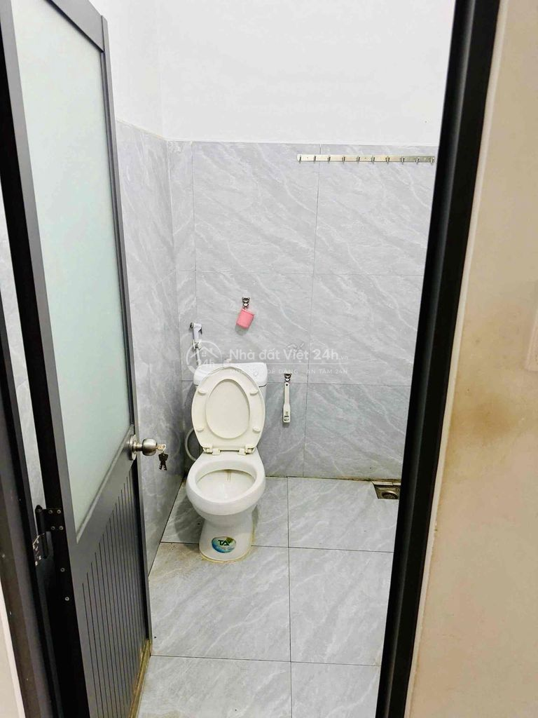 NHÀ MẶT TIỀN VÀNH ĐAI 10/3 - Ngay ngã 4 Y Moan