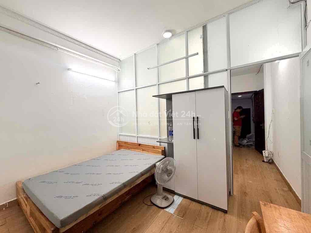 Cho thuê 2PN_1WC ban công_máy giặt riêng_mặt tiền sát ĐH Bách Khoa