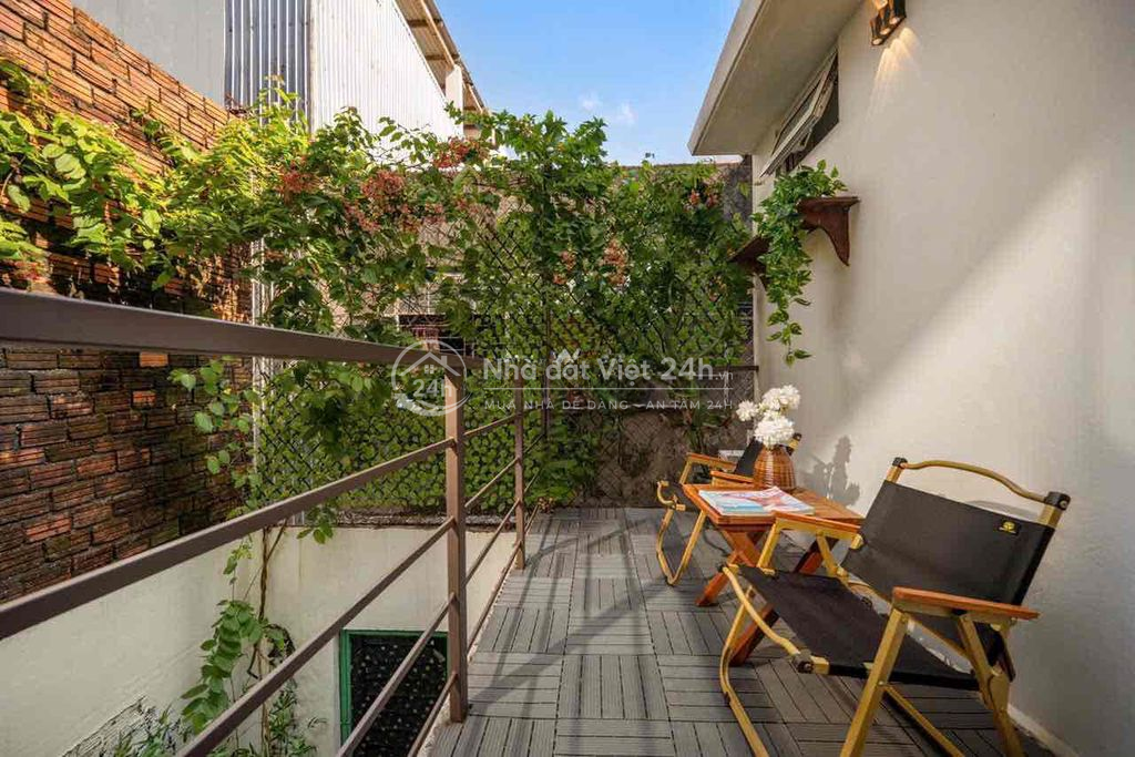  CHO THUÊ NHÀ SÂN VƯỜN 2 TẦNG ĐƯỜNG TÂN THÁI