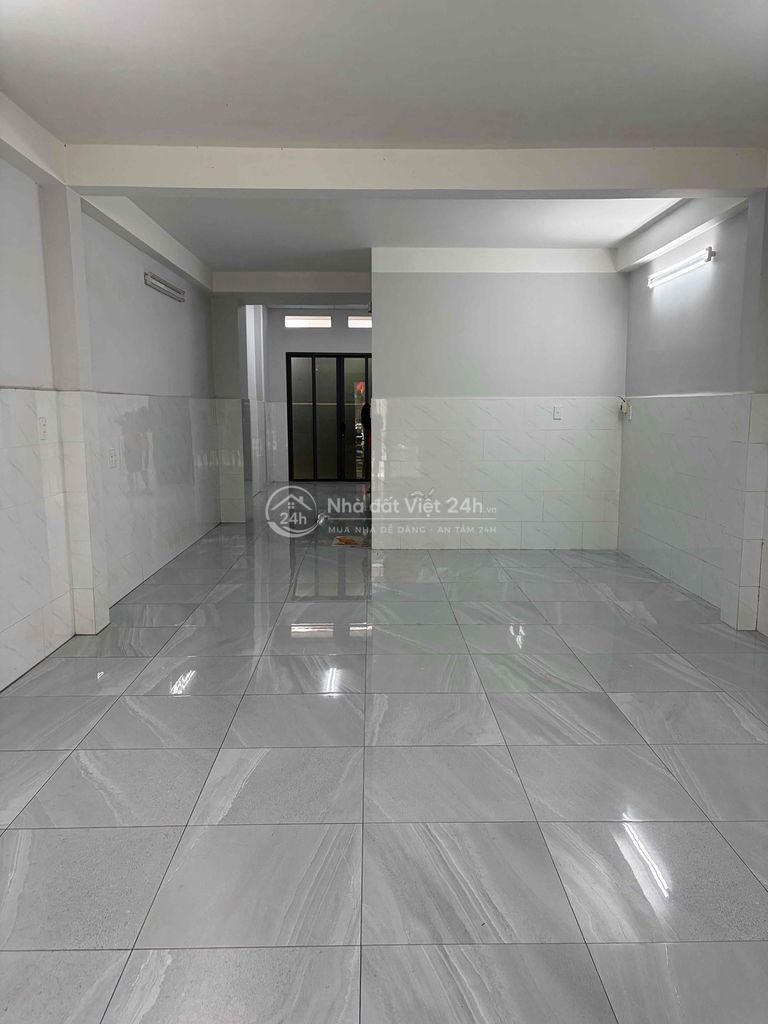 CHÍNH CHỦ CHO THUÊ NHÀ NGUYÊN CĂN - HẺM LỚN ĐƯỜNG THOẠI NGỌC HẦU, TÂN
