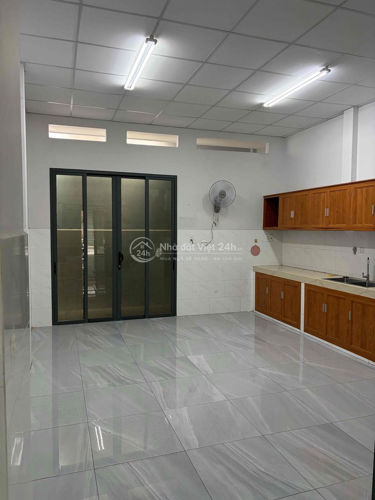 CHÍNH CHỦ CHO THUÊ NHÀ NGUYÊN CĂN - HẺM LỚN ĐƯỜNG THOẠI NGỌC HẦU, TÂN