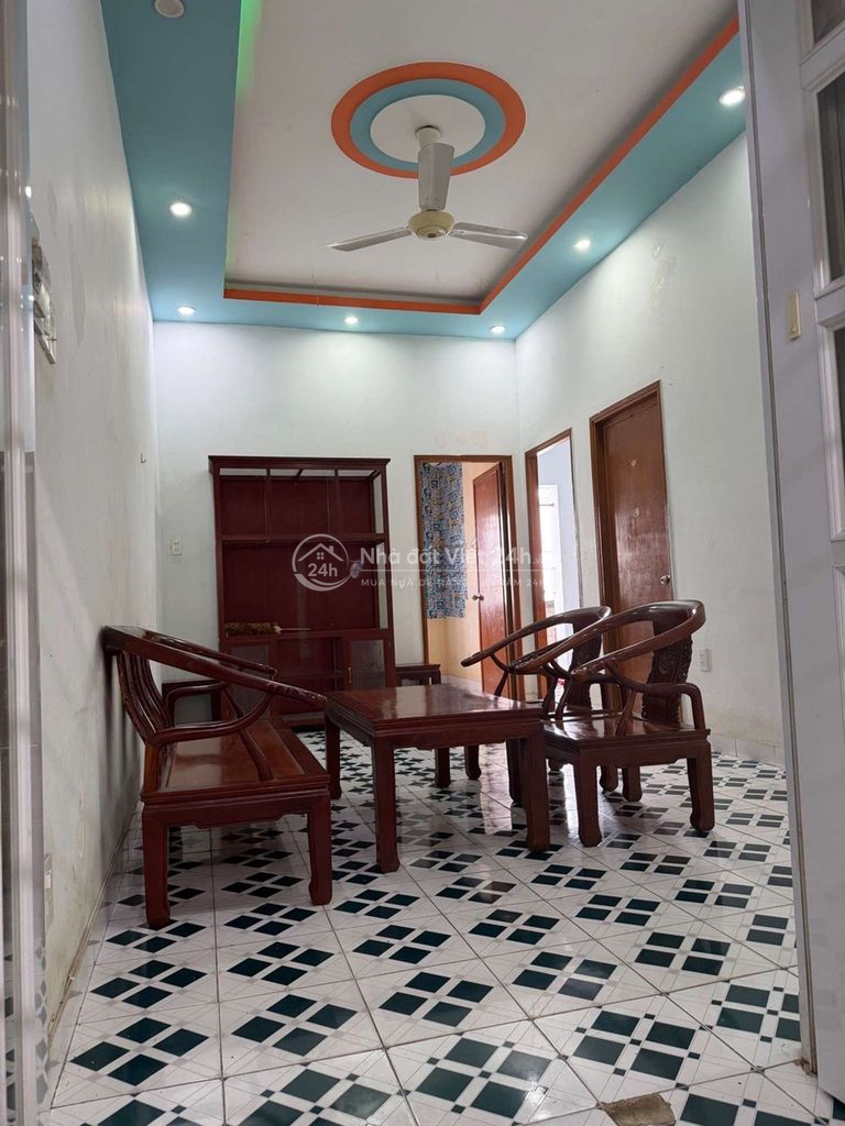 Chỉ 2.x Tỏi - *** 1 Căn Chung cư  Vip Có DT  Hơn 60m2 ,3pn,2wc