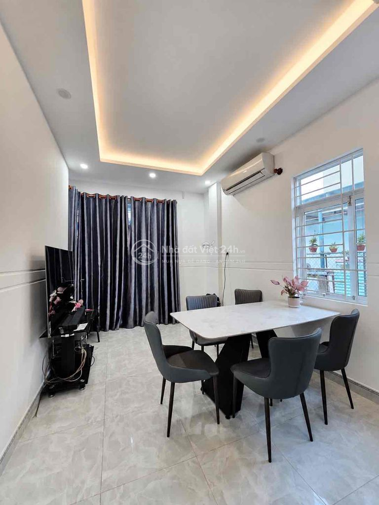 BÁN GẤP NHÀ MẶT TIỀN ĐƯỜNG TRẦN THỊ KỶ - QUY NHƠN