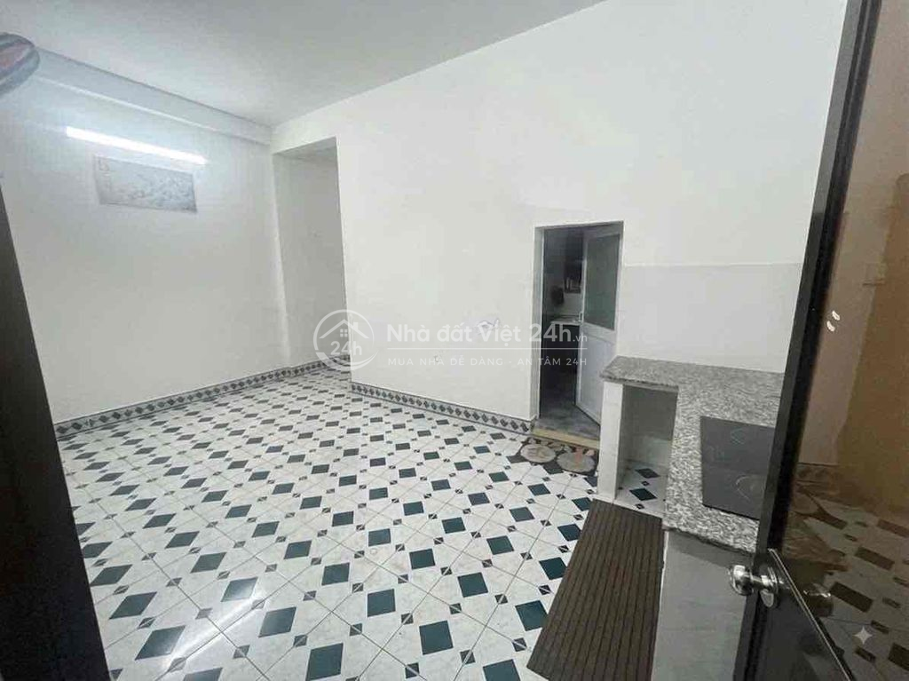 CHO THUÊ NHÀ NGUYÊN CĂN KINH DOANH – MẶT TIỀN ĐƯỜNG 53, GÓC NTT, Q7