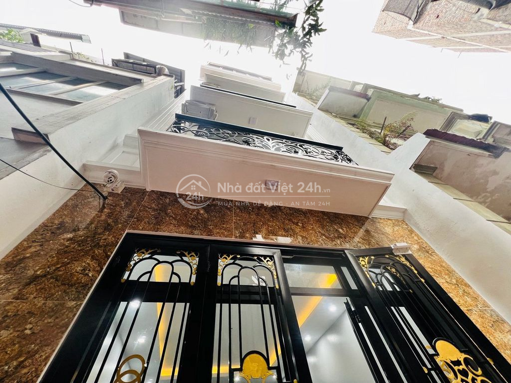 NHỈNH 12 TỶ 5T THANG MÁY - AN DƯƠNG VƯƠNG - FULL NỘI THẤT