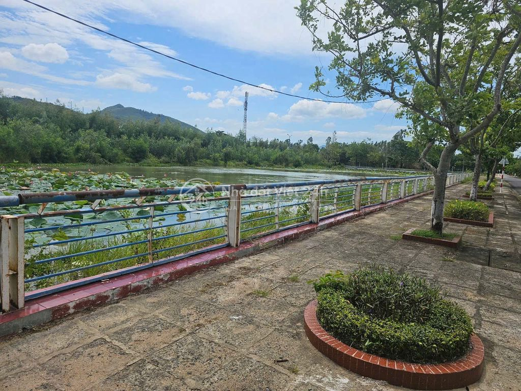 bán nhanh lô đất full thổ cư sổ hồng chính chủ