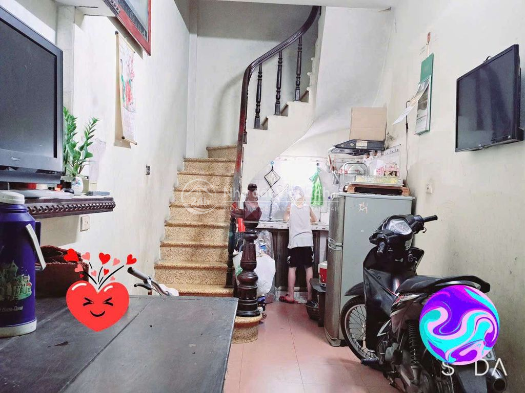 chính chủ cần bán căn nhà ngõ chợ khâm thiên