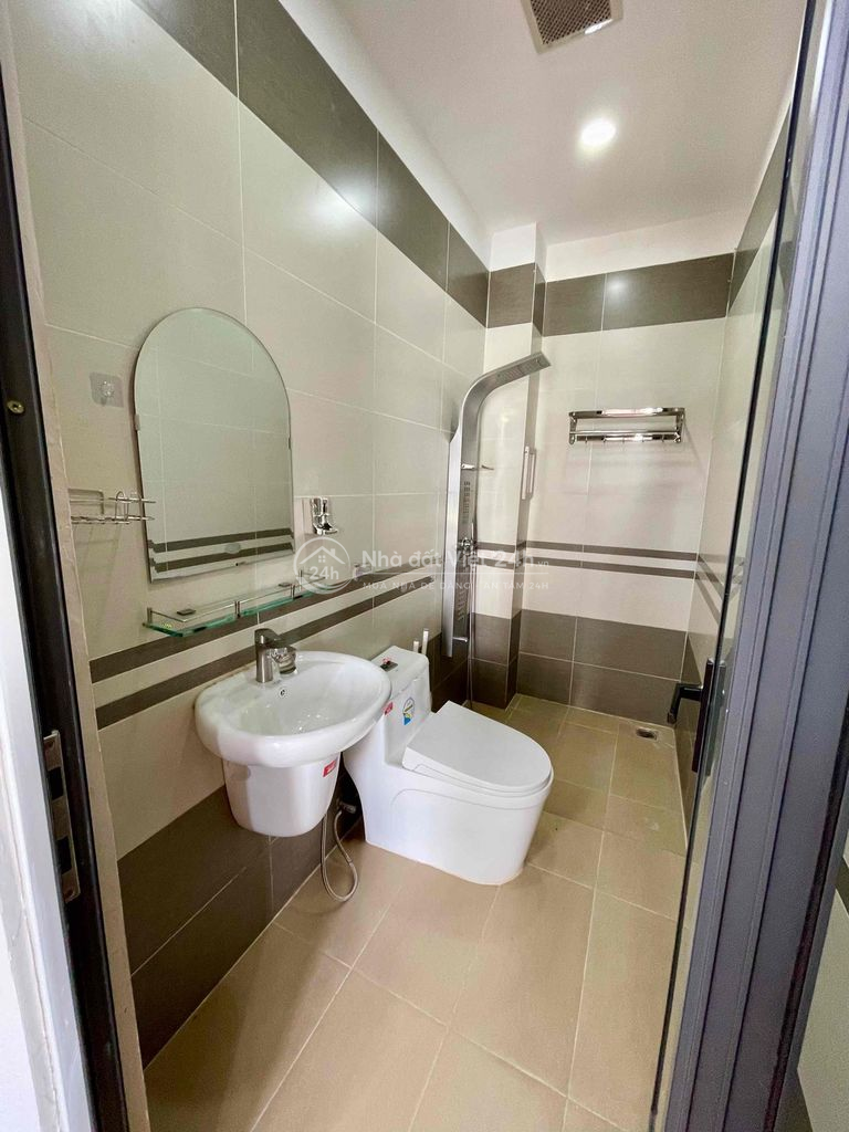 BÁN NHÀ THẠNH XUÂN 13, Q12 – FULL NỘI THẤT – HẺM 12M
