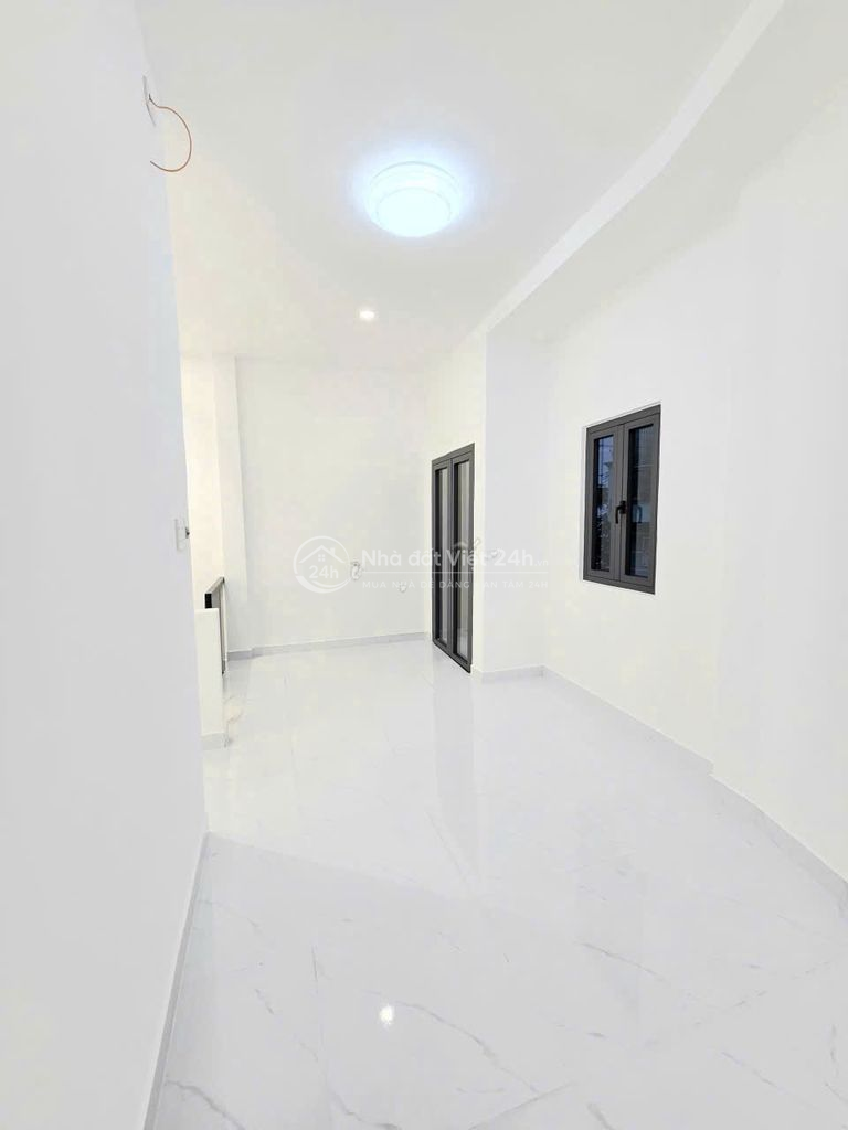 Siêu Hiếm! Bán Nhà 1/ Tên Lửa Bình Tân 50m2 (6x8.5) 2 Tầng Giá 5.78 Tỷ