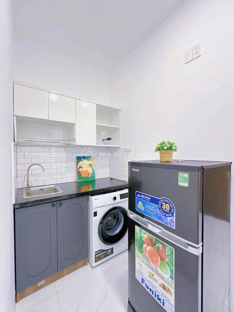 CHO THUÊ CHDV 1 PHÒNG NGỦ RỘNG 30m2 NGAY SÁT BÊN VĂN LANG CS3