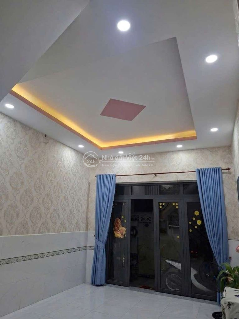 Cần bán căn nhà An Phú Đông chưa qua Quốc lộ