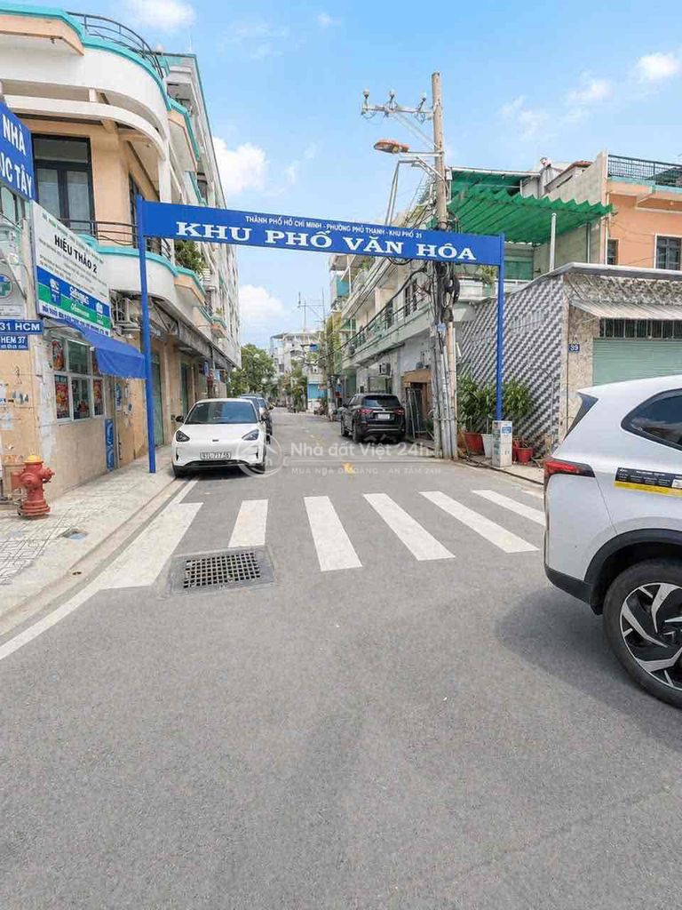 Bán nhà Tô Hiệu, 60m2, 4x15, 4 Tầng, 4pn, 5wc, đường nhựa 12m, full NT