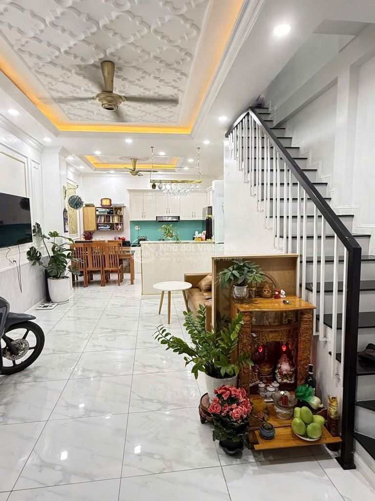 Bán nhà hẻm 4m Trần Văn Ơn, q. Tân Phú, 4,3x10m, 1 Lầu, giá 6 tỷ