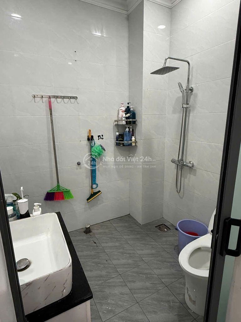 Bán nhà hẻm 4m Trần Văn Ơn, q. Tân Phú, 4,3x10m, 1 Lầu, giá 6 tỷ