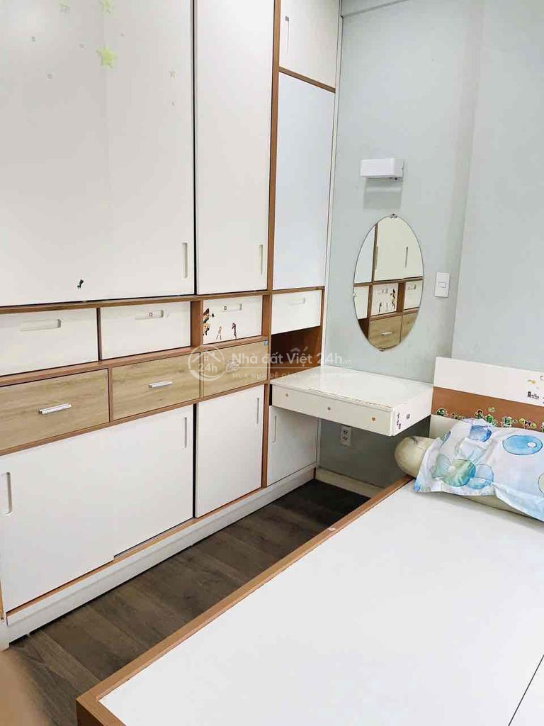 Opal riverside tầng trung view sông nắng sáng 71m 2pn2wc full nội thât
